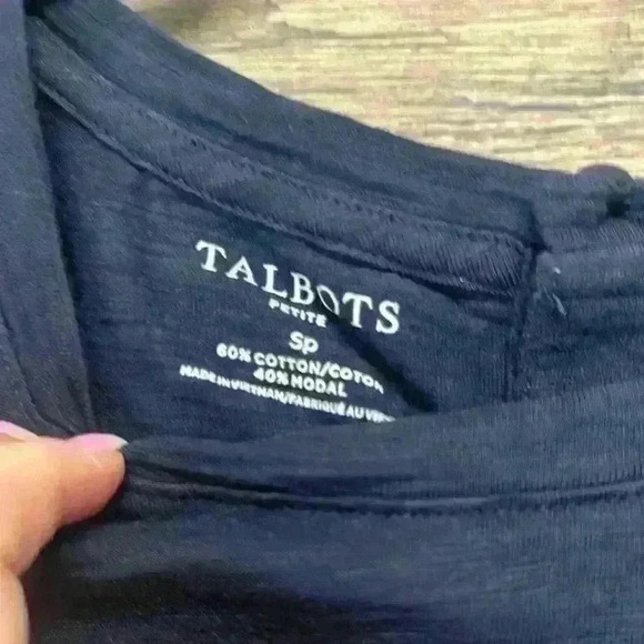 Talbots Blue Crew Neck Short Sleeve T-Shirt Navy Women’s Size Small Petite - Picture 2 of 3